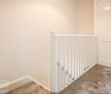 3 BED END OF TERRACE - Photo 4