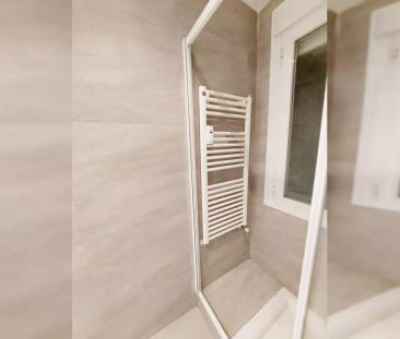 Room in a shared 5-bedroom apartment for rent in Delicias. - Photo 6