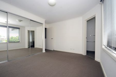 9 Molesworth Drive, Mulgrave - Photo 4