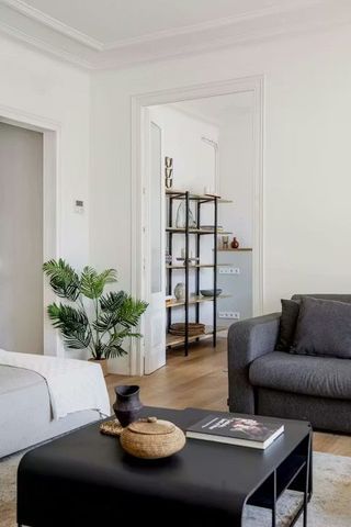 Gran Via de les Corts Catalanes, Barcelona, Catalonia 08007 - Photo 5