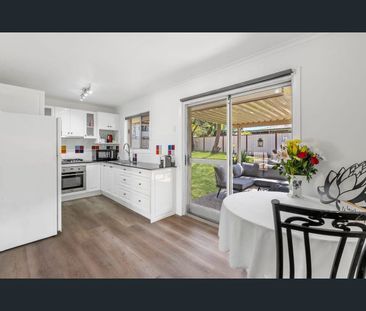 8 Paradise Road, Slacks Creek, Qld 4127 - Photo 6