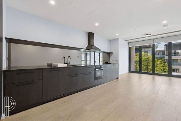 Waterfront Living in the Heart of Kingston Foreshore - Photo 1