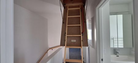 Near new townhouse at Mt Albert - Photo 4