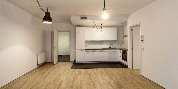 Appartement te huur in Brussel voor € 2.000 met 2 slaapkamers - Photo 1