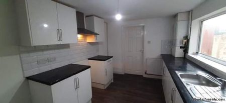 3 bedroom property to rent in Grimsby - Photo 3