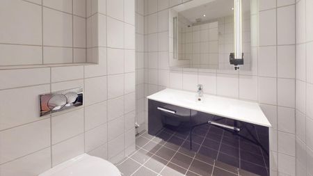 Lys 2-værelses lejlighed i Aalborgs centrum - Foto 5