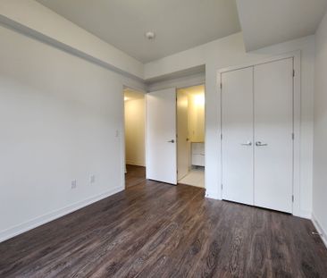 For Lease - 14 David Eyer Drive Unit# 1012, Richmond Hill, Ontario - Photo 1