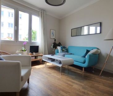 Appartement 3 pièces – 59 m² environ à Rennes Lorient-Saint-Brieuc ... - Photo 2