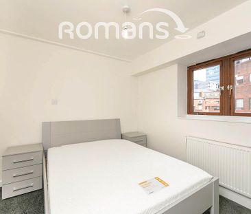 1 bedroom flat to rent - Photo 2