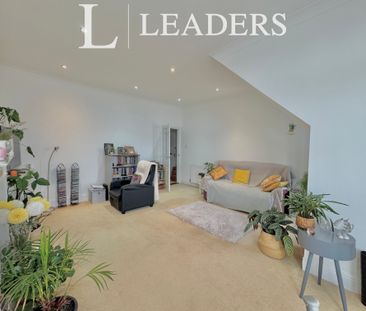 2 bedroom apartment to rent Sea Road, Felixstowe - Photo 5