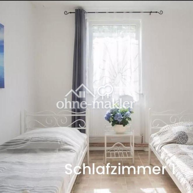 Möbliertes 4-Raum-Apartment/Furnished 4-Room Apartment with Terrace - Photo 1