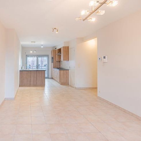 Appartement te huur - Photo 1