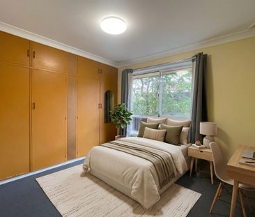 Large Home in Central Location - Photo 6
