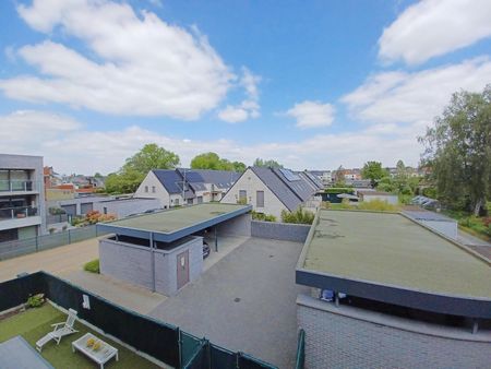 Ruim 2-SLK appartement met overdekte parkeerplaats - Photo 3