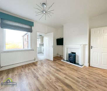 2 bedroom terraced house to rent - Photo 2