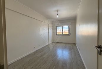 Apartamento T2 em Lisboa
