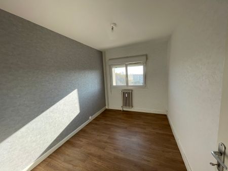 Location - Appartement T3 - 60 m² - Montbéliard - Photo 2