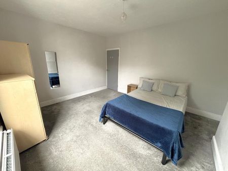 5 bedroom house share to rent - Photo 4