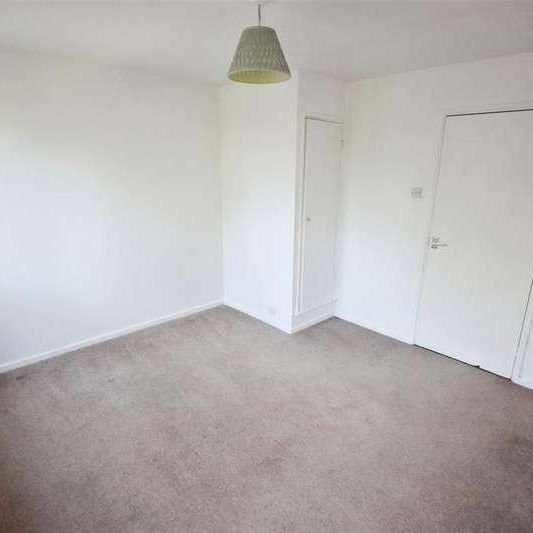 Numa Court, Brentford Dock, Brentford, TW8 - Photo 1