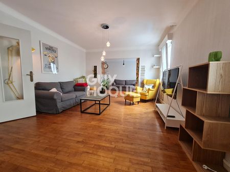 Location Appartement 3 pièces 79m² - Photo 2