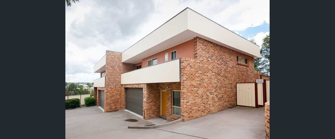 3/10 Ford, Queanbeyan NSW 2620 - Townhouse For Rent | Domain - Photo 1