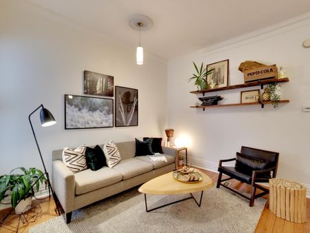 For Lease - 50 Lippincott Street, Toronto, Ontario - Photo 2