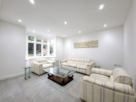 Ealing, W13, London - Photo 2