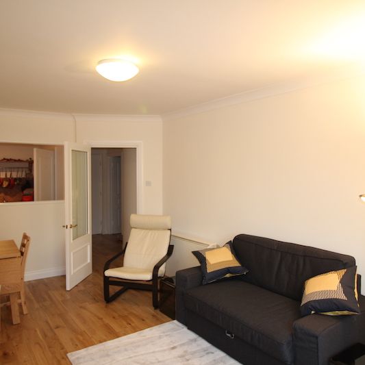 35 The Oaks Apartments (1 Bed), Ballsbridge Dublin 4 - Photo 1