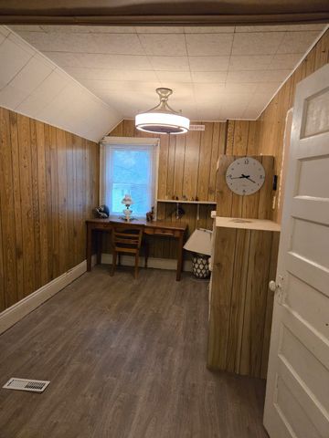 For Lease - 153 Barnesdale Avenue, Hamilton, Ontario - Photo 5