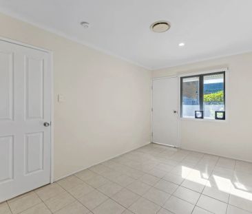 Perfectly located 3 bedroom home - Photo 6