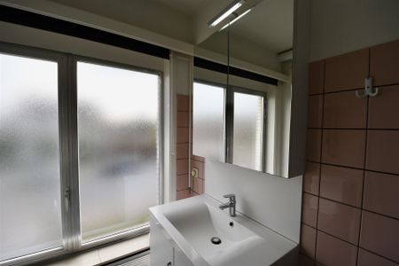 Ruim appartement met twee slaapkamers in Sint-Niklaas - Foto 2