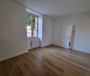 Appartement Dol De Bretagne 2 pièce(s) 32.30 m2 - Photo 2