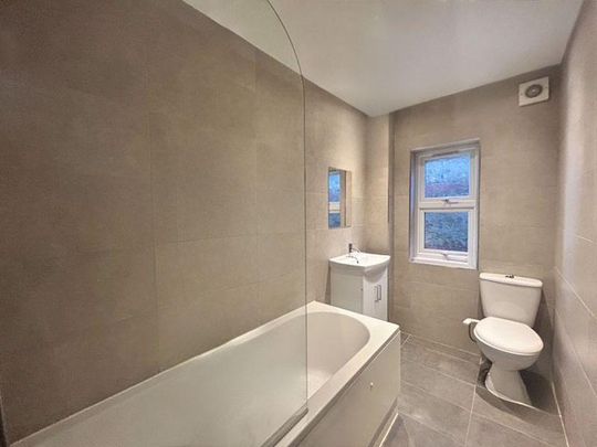 3 bedroom apartment to rent - Photo 1