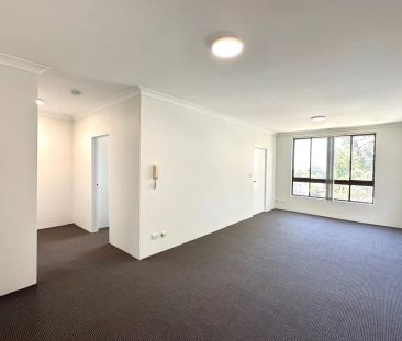 Unit 5/33 Balfour Street, - Photo 3