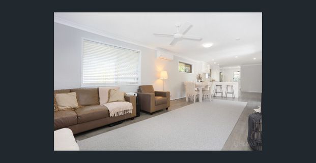 GREAT FAMILY HOME WITH A LARGE BACK YARD! GARDEN SERVICE INCLUDED IN RENT! - Photo 1