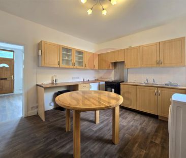 Queens Road, LE11, Leicestershire - Photo 3