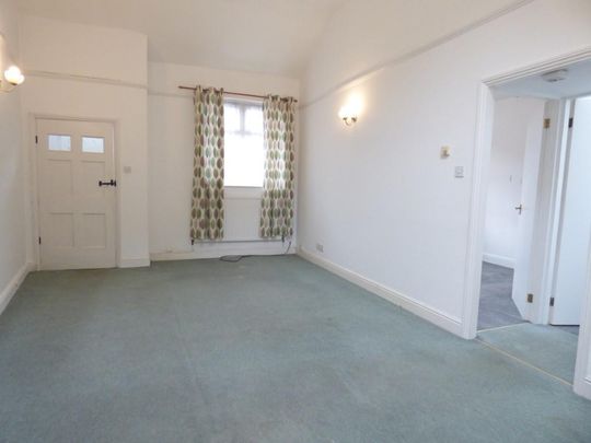 1 bedroom mews to rent - Photo 1