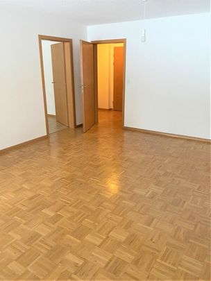 Charmante 2-Zimmer-Wohnung, riesige Grünanlage, Grillstelle, Spielplatz! - Photo 1