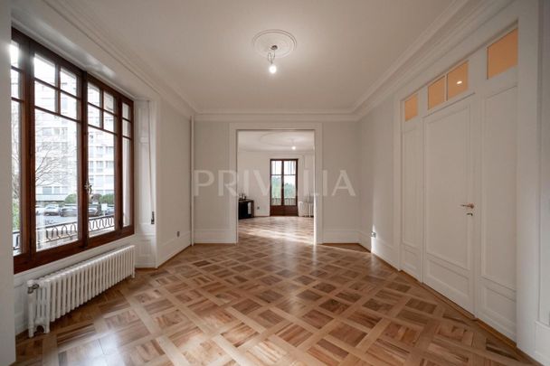 Beautiful apartment a few steps from Parc Bertrand - Photo 1