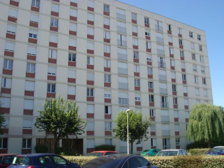 Location Appartement 1 pièce 26m² TROYES 10000 - Photo 4