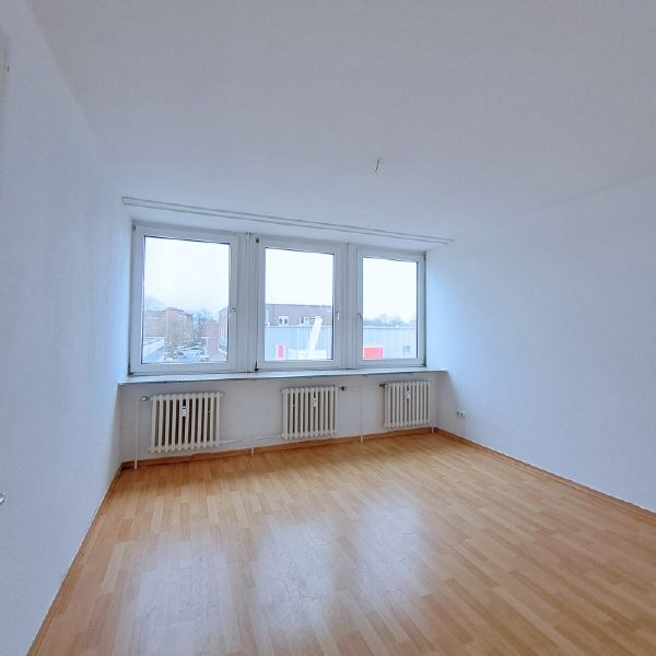 Vor den Toren Hamburgs! Sanierte 2 Zimmerwohnung! - Photo 1