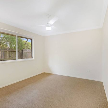 Relaxed Living in a Quiet, Well-Located Family Home - Photo 3