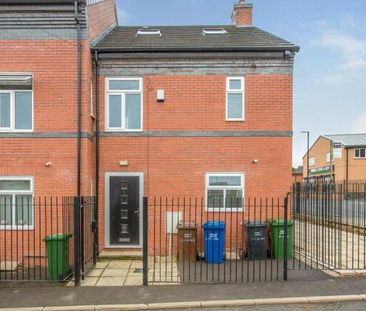 1 bedroom in a house share to rent - Photo 3
