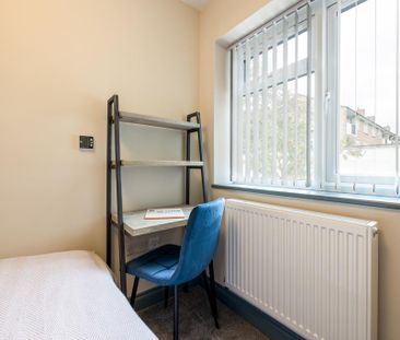 1 bedroom in a house share to rent - Photo 6