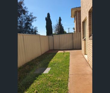 12 Lamonerie Street, Toongabbie, NSW 2146 - Photo 3