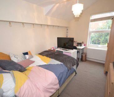 Price £3,750 pcm - Available Now - Furnished - Photo 4