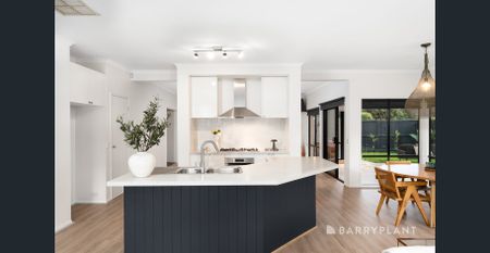 An Entertainer’s Dream! - Photo 2