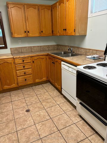 For Lease - 484 Otonabee Drive, Peterborough, Ontario - Photo 2