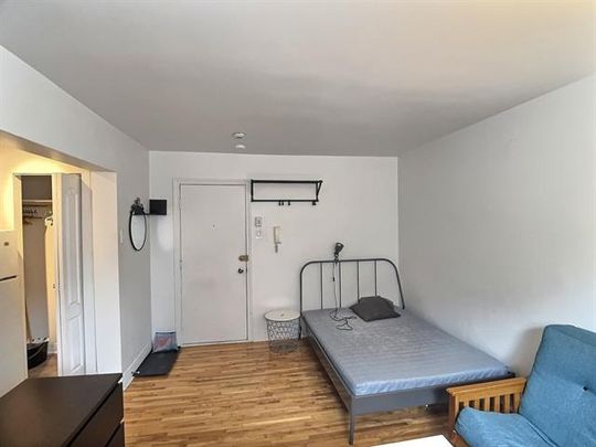 1820 Boul. Rosemont - Photo 1