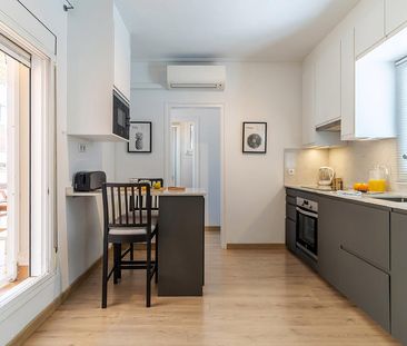 1-Bedroom Penthouse in the Trendy El Raval Neighbourhood - Photo 3